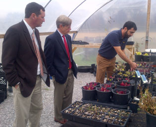 Photo of ARC Federal Co-Chair Earl Gohl visiting Hixson High School as part of ARC's Tennessee Jobs and Local Food Systems Tour.