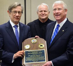 Photo of 2016 Congressional Award recipient Senator Roger Wicker with ARC Federal Co-Chair Earl Gohl and Golden Triangle Planning and Development District Executive Director Rudy Johnson.